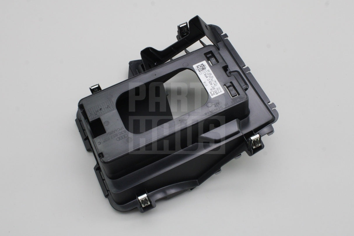 Audi Q3 RSQ3 19-26 RHD centre console storage compartment 83C857925C 6PS