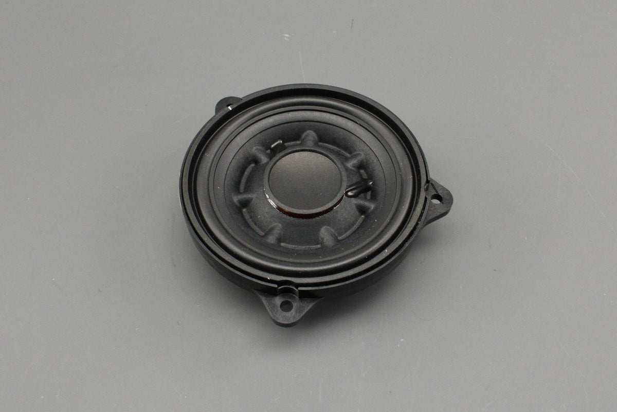 Range Rover 2022-on Sport 2023-on mid-range speaker LR151882, view 1