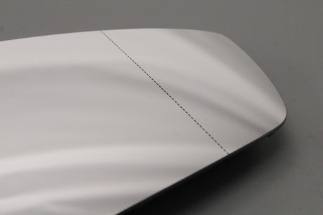 VW Tiguan Tayron 2024-on RHD wing mirror glass (right) 572857522