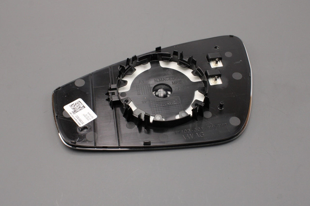 VW Tiguan Tayron 2024-on RHD wing mirror glass (right) 572857522