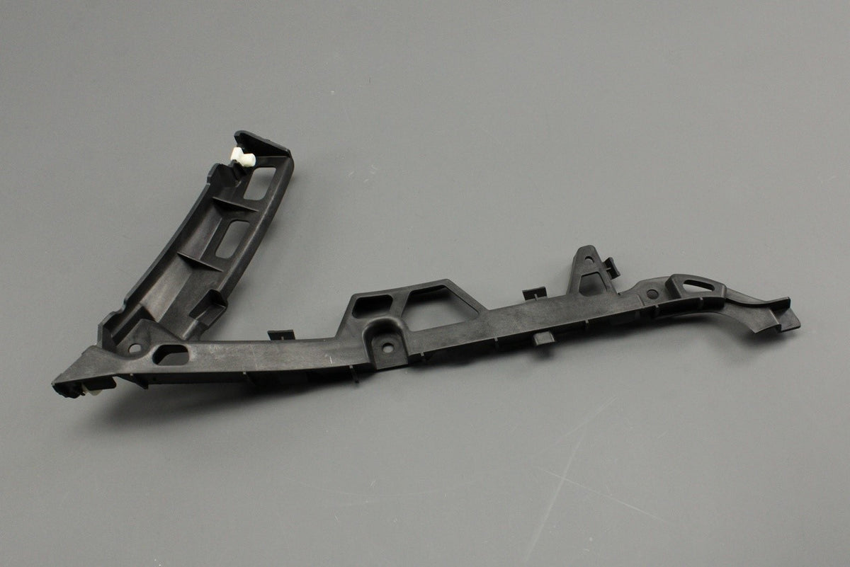 Range Rover Sport 2010-13 rear bumper mounting bracket (right) LR015110, view 1