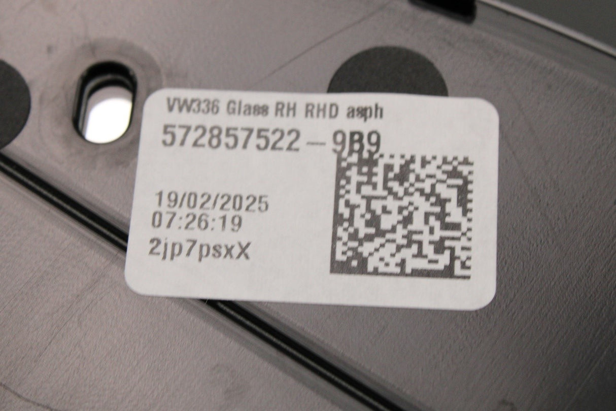 VW Tiguan Tayron 2024-on RHD wing mirror glass (right) 572857522