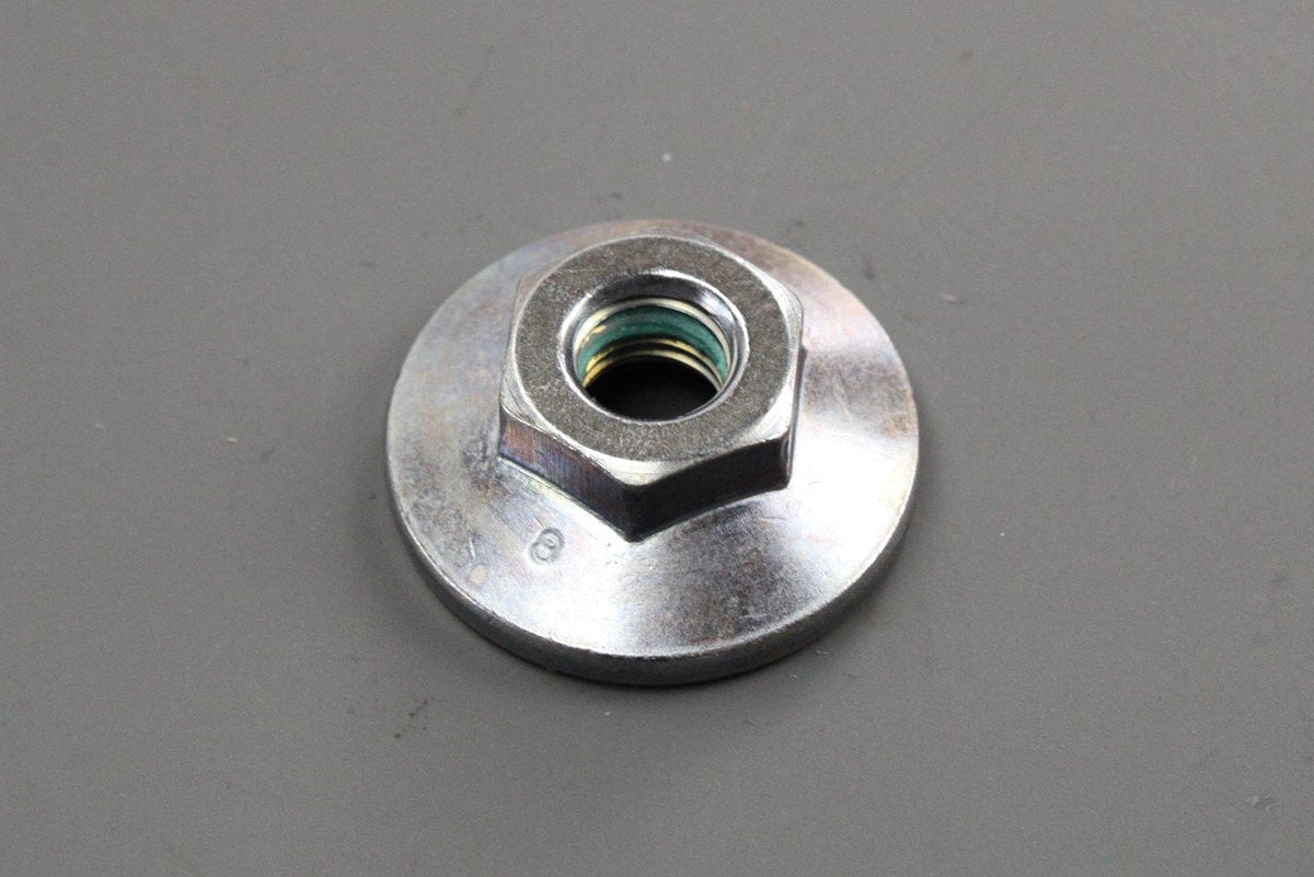 Audi A4 A5 Q5 front control arm hexagon collar nut (M12x1.5) WHT000785B, view 1