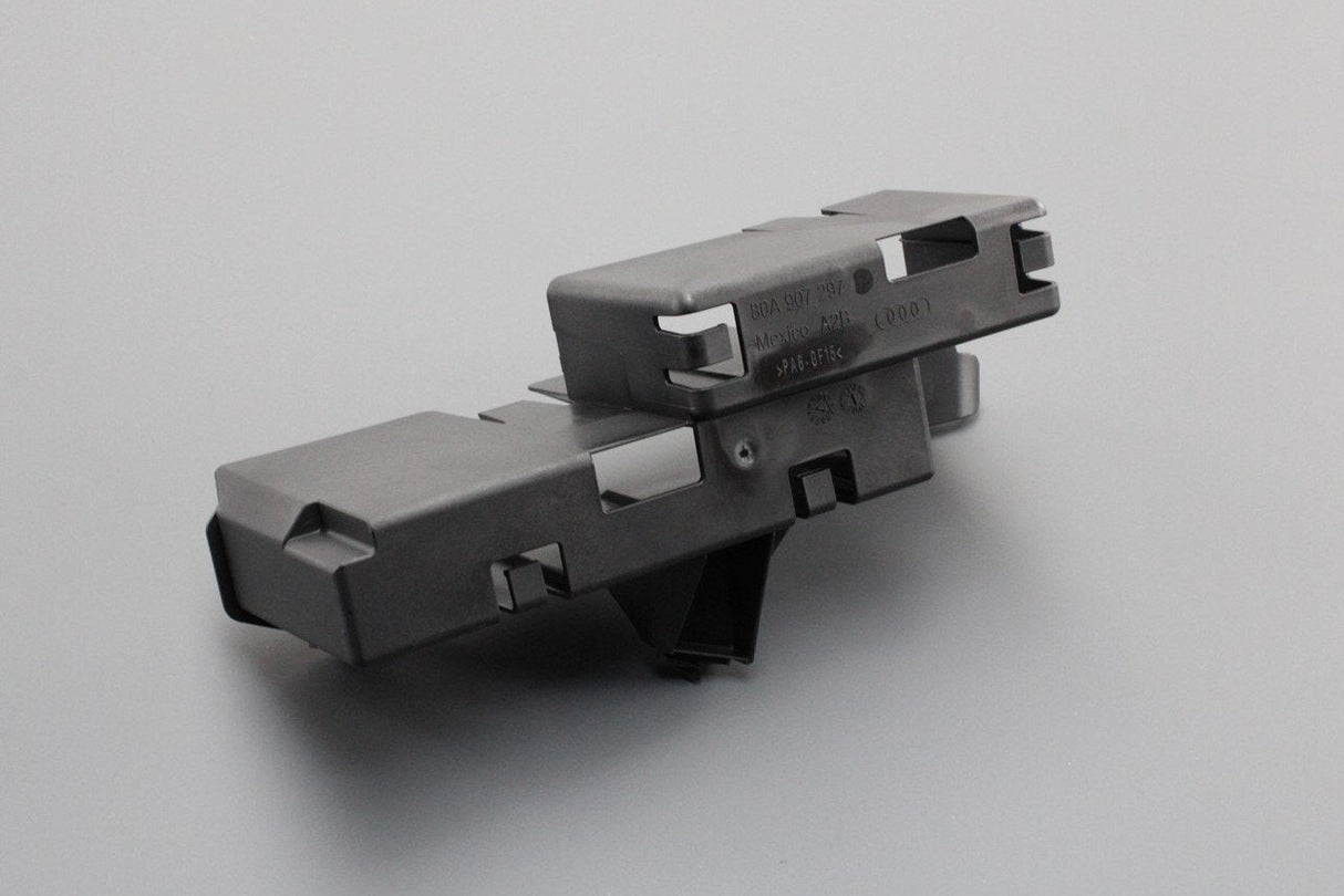 Audi Q5 2017-on retainer for trailer detection control unit 80A907297