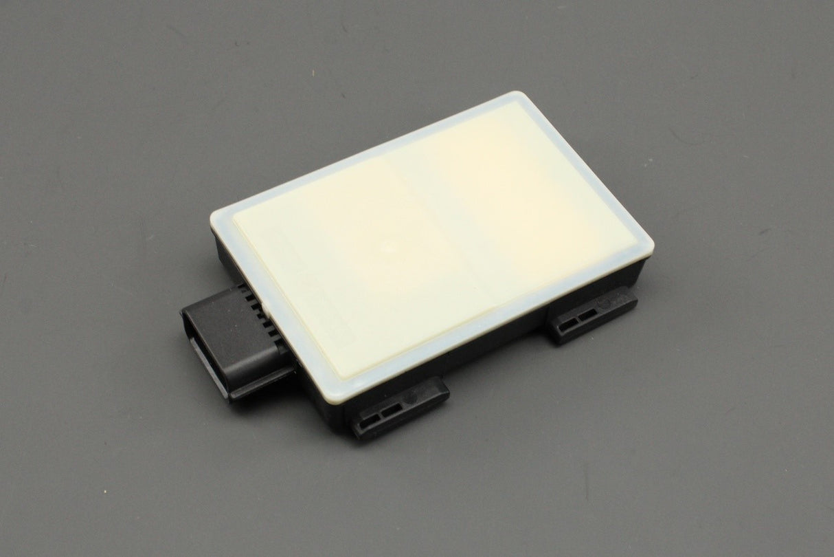 Land Rover Defender L663 Discovery 5 blind-spot sensor (L/R) LR159593