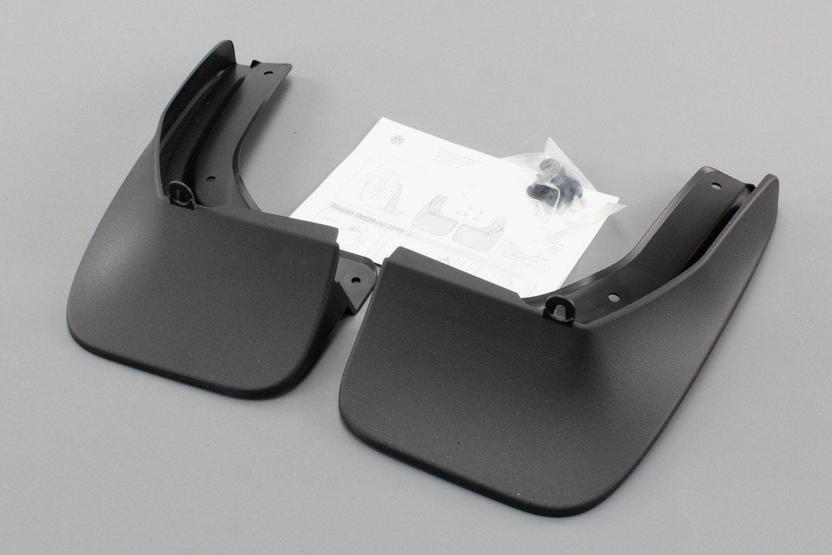 VW Touran 2016-on accessory rear mud flaps set 5TA075101
