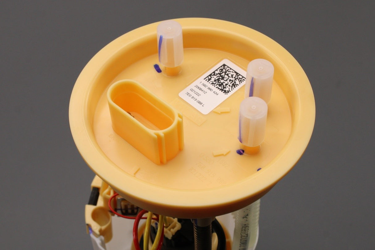 VW California T6 T6.1 2016-on fuel pump 7E0919088L