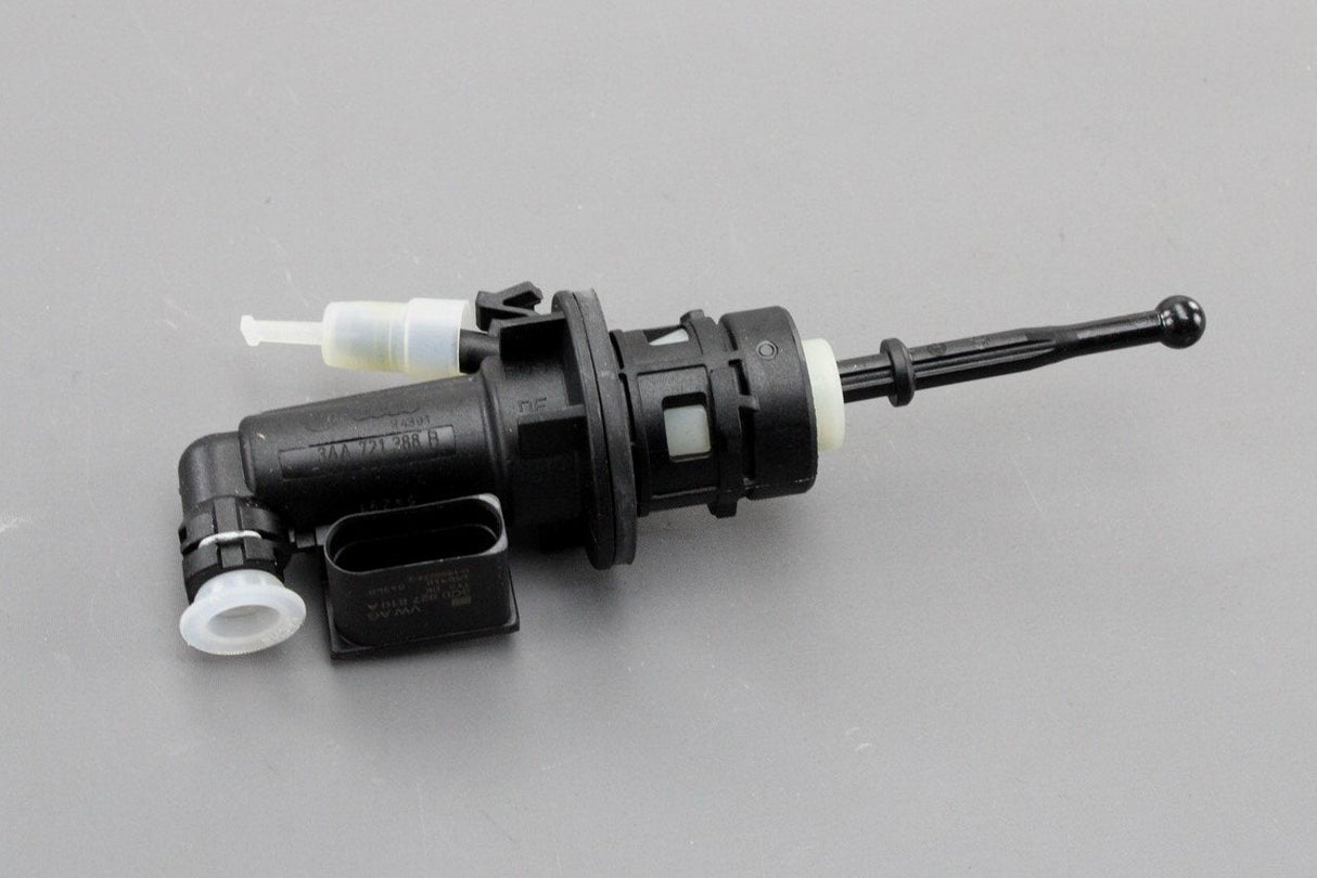 VW Passat 2011-15 CC 2012-17 clutch master cylinder 3AA721388B
