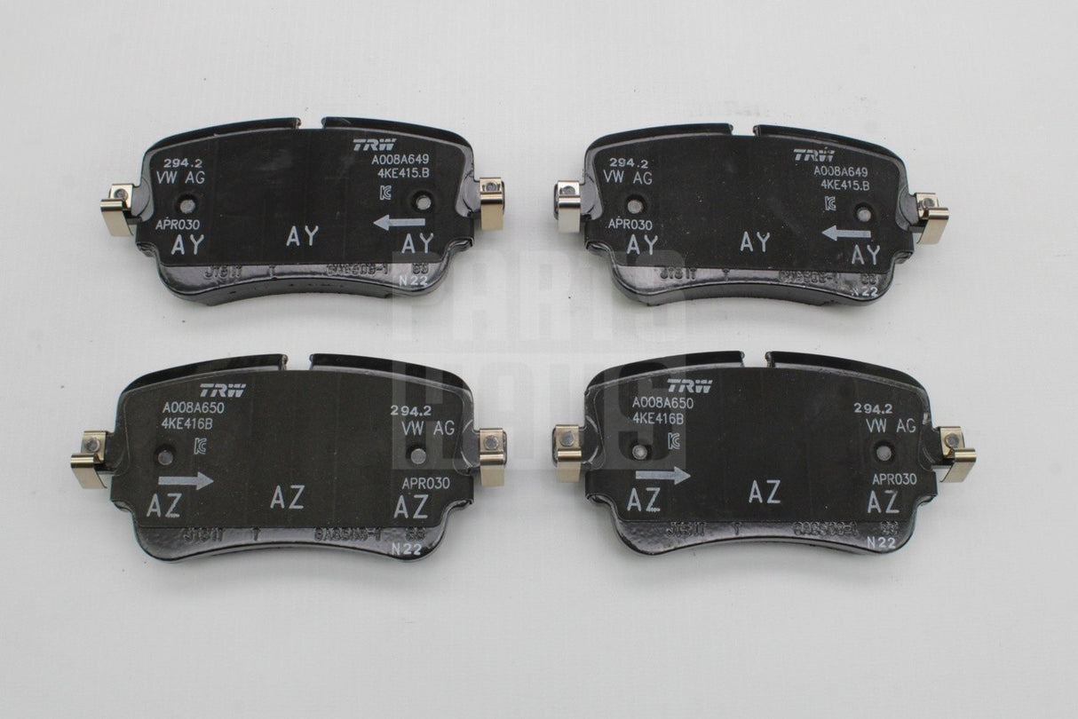 Audi e-tron 2019-on 350x28mm rear brake pads set 4KE698451G