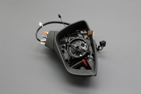 SEAT CUPRA Ateca 2016-on wing mirror housing (right) 577857508BL 9B9