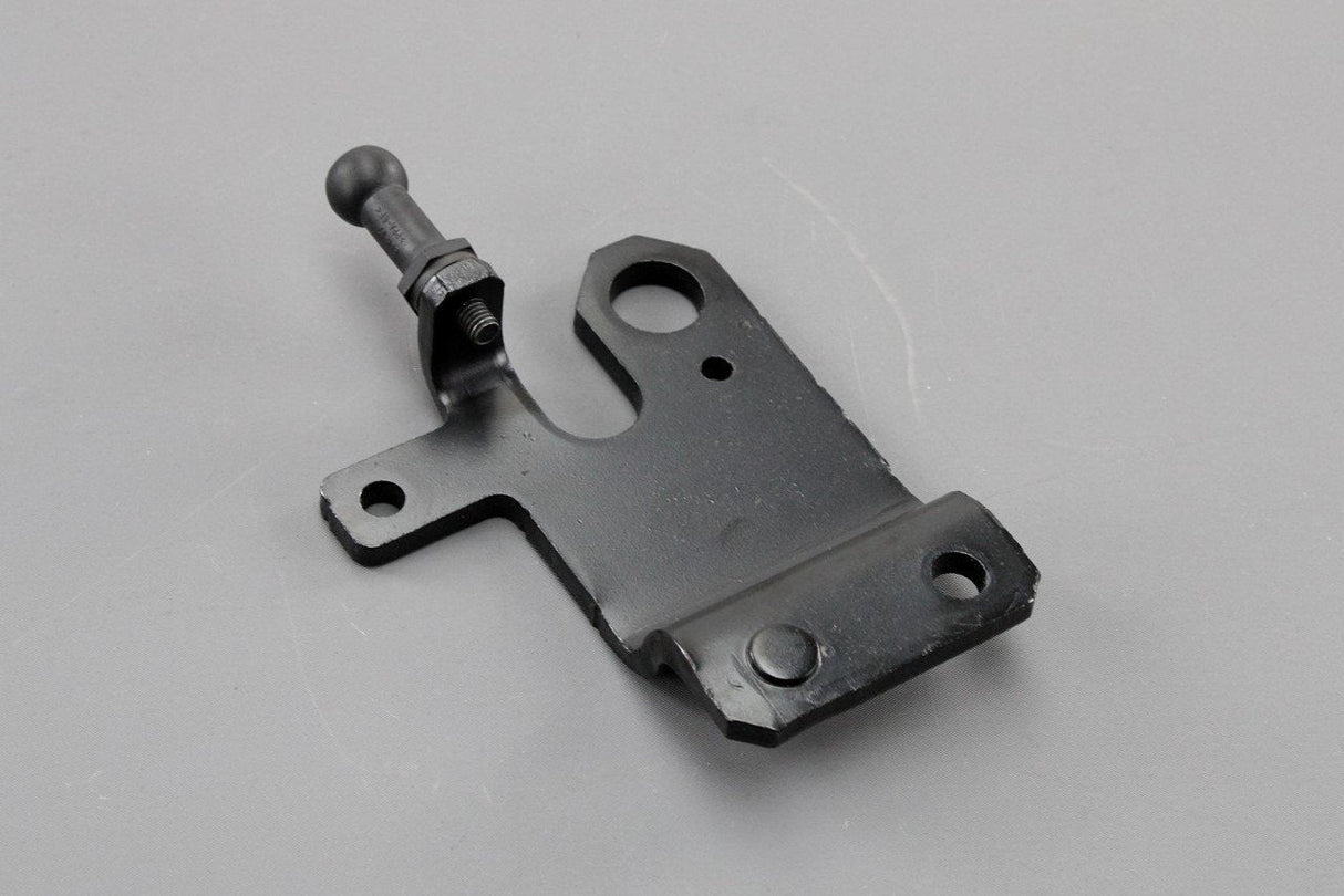VW Touareg 2006-10 2.5 TDI engine cover mount bracket 070103388B