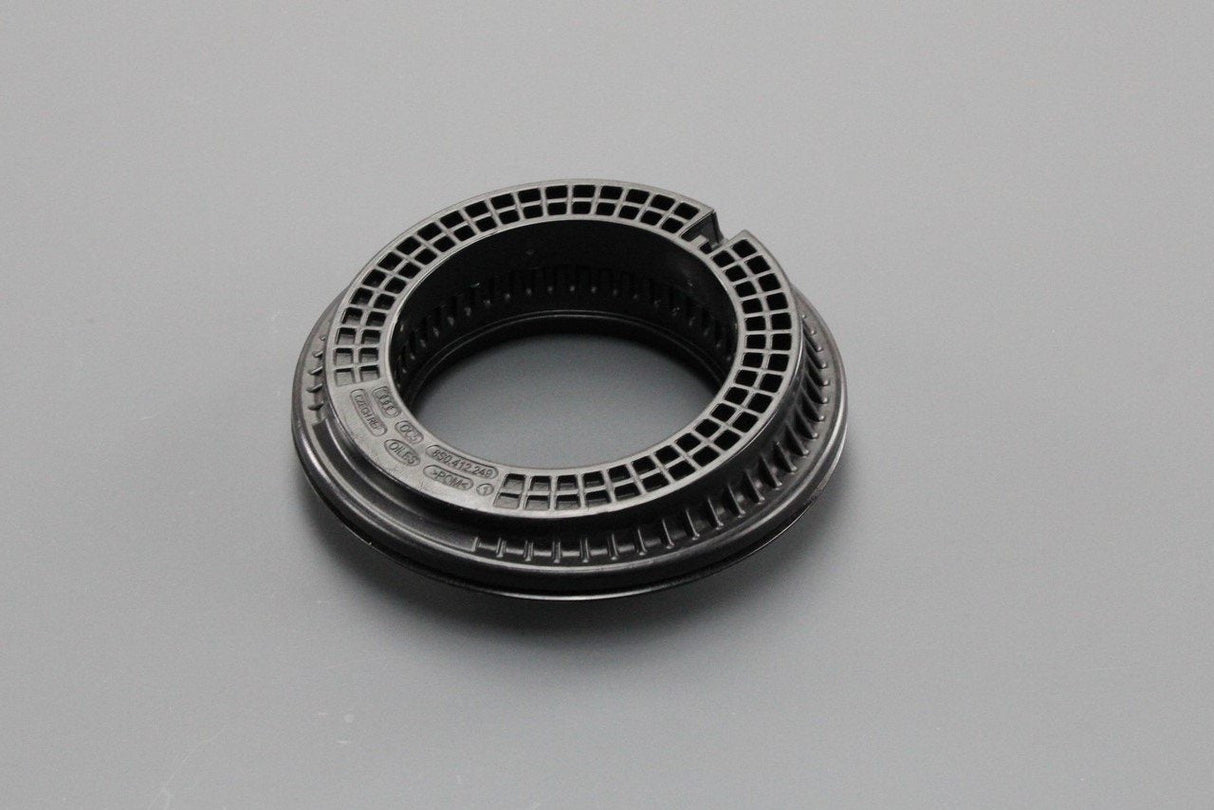 Audi RS3 8V TTRS TTS front suspension top bearing 8S0412249