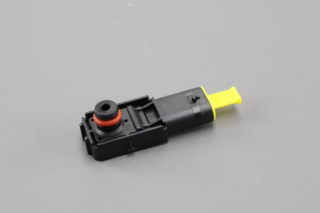 VW Audi Skoda SEAT brake servo booster pressure sensor 5Q0906207 / A