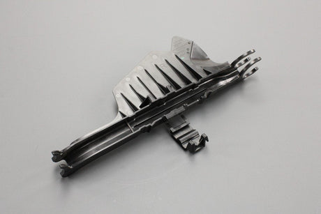 Audi A5 S5 RS4 e-tron GT lower arm stone guard (rear right) 8W0505562B