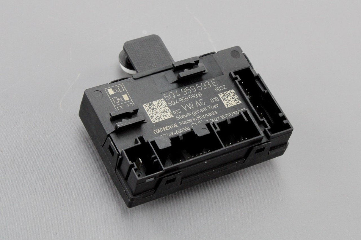 VW Audi Skoda SEAT door control unit (front right) 5Q4959593E