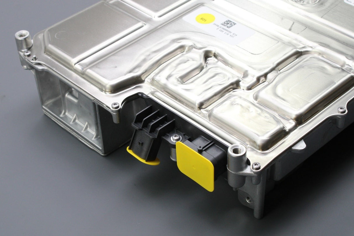 Audi Q4 e-Tron Skoda Enyaq 21-on high voltage battery charger 1EA915685Q
