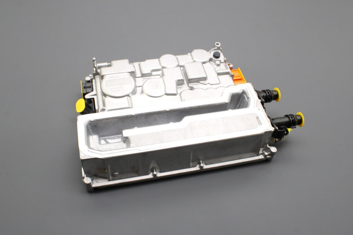 Audi Q4 e-Tron Skoda Enyaq 21-on high voltage battery charger 1EA915685Q
