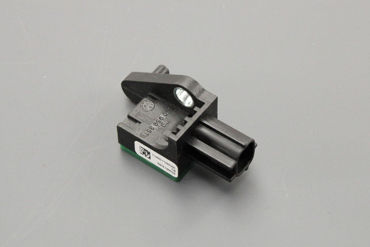 VW Passat B6 B7 Skoda Superb SEAT Leon airbag crash sensor 5N0959351B