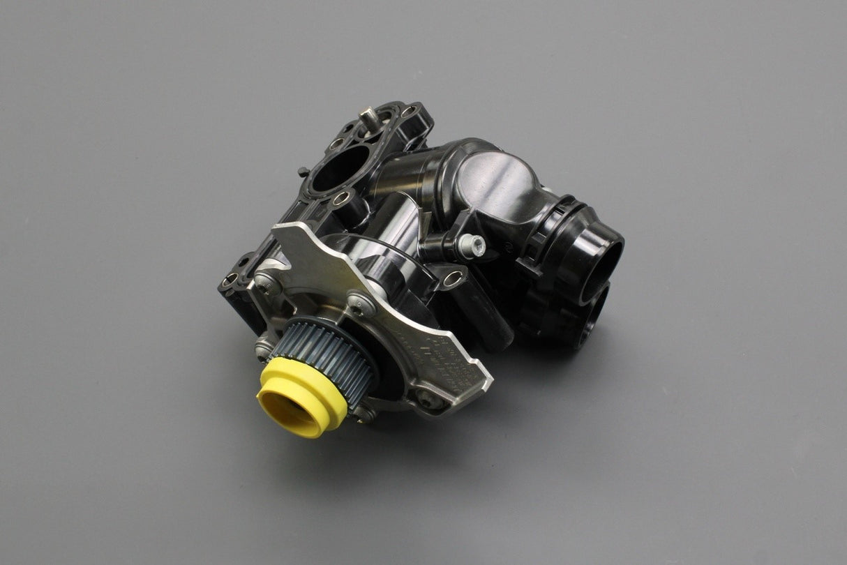 VW Golf Audi A3 A4 TT SEAT Skoda 2.0 TFSI coolant water pump 06H121026ED