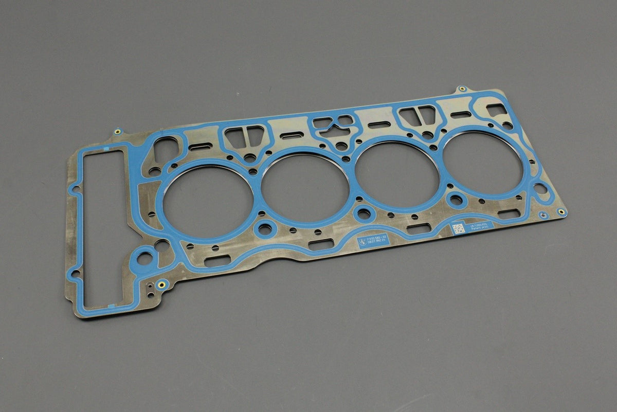 Range Rover Sport Range Rover 22-on cylinder head gasket (4.4L) LR158395, view 1