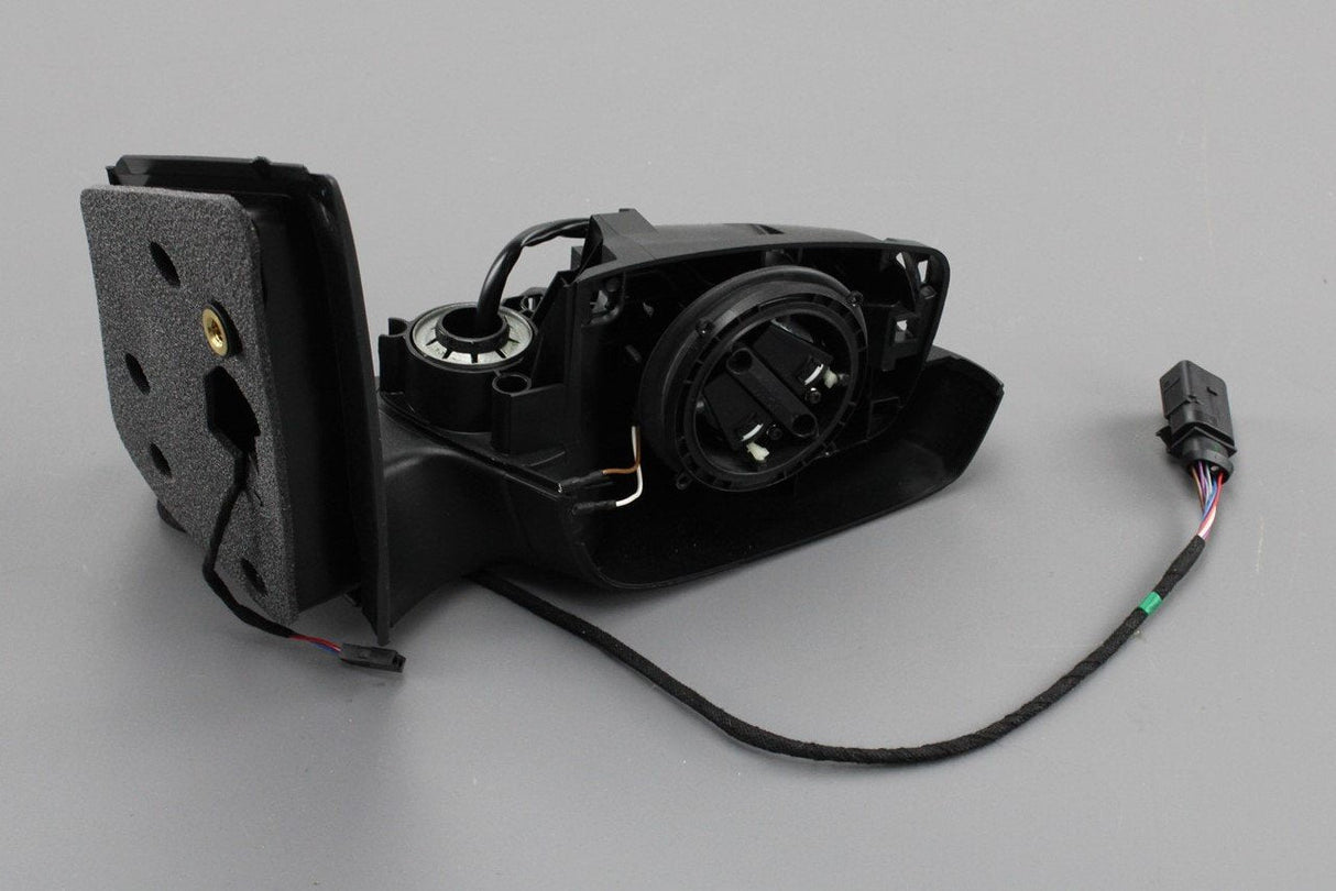 VW Up! Skoda Citigo SEAT Mii RHD wing mirror housing (right) 1S2857508AH