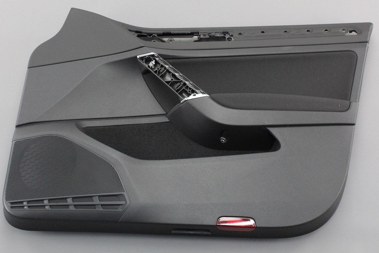 VW Golf MK7 MK7.5 / Estate Front right door card trim 5G4867024A BNG