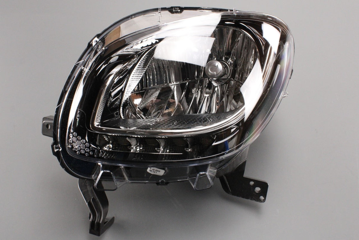 Smart ForFour 453 2014-19 halogen headlight (left) A4539060601, view 1