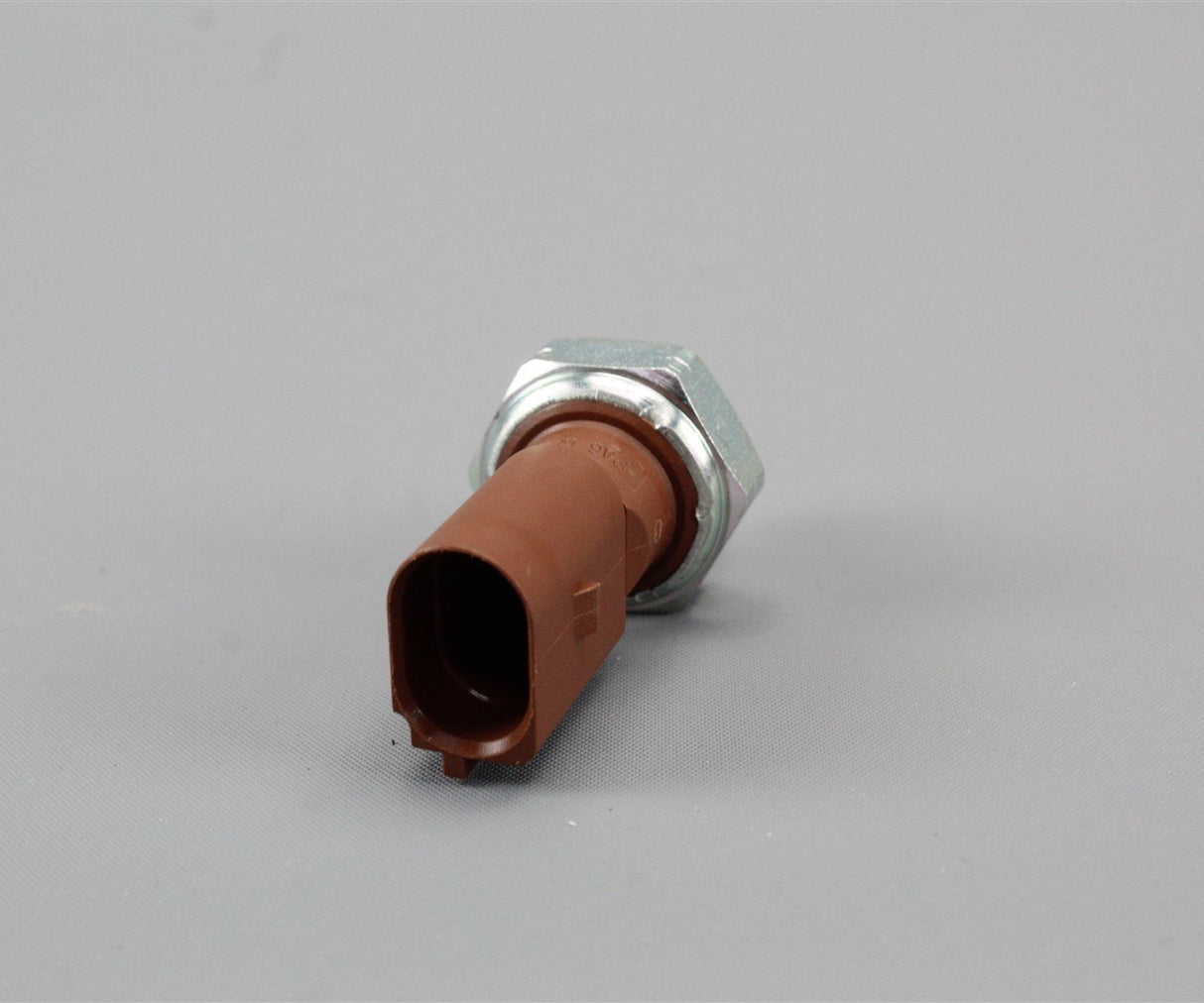 VW Audi Skoda SEAT 1.6 2.0 TDI oil pressure sensor 04L919081B