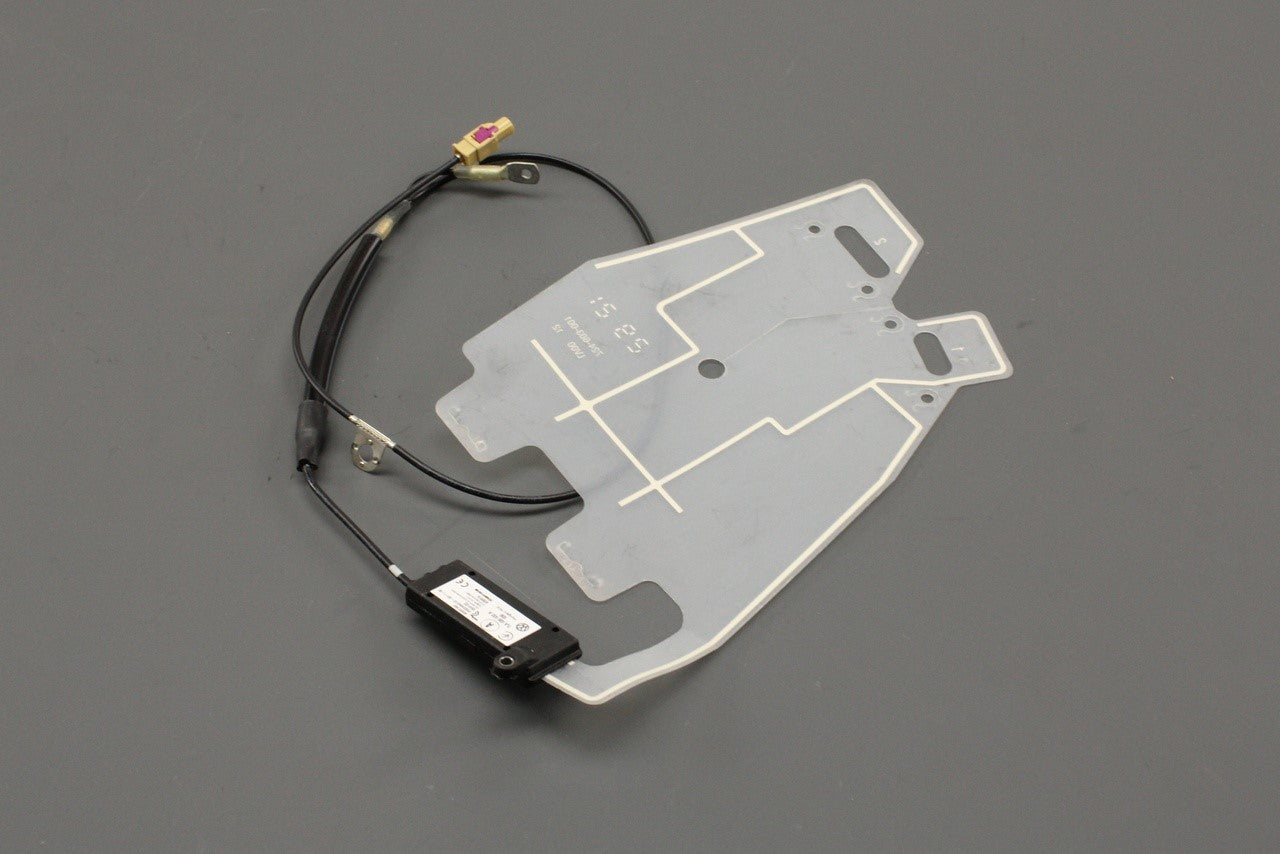 VW Transporter T6.1 2020-on FM2 aerial module 7LA035532A