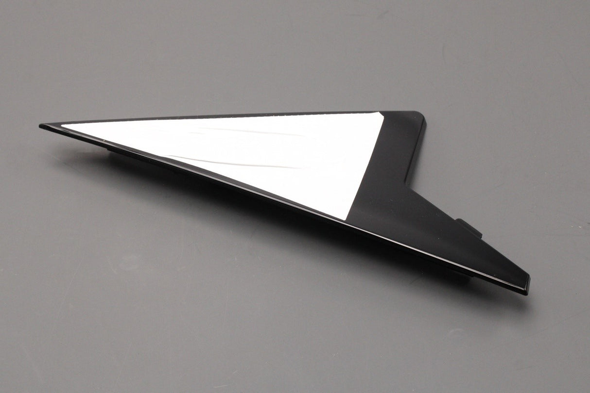 Range Rover Sport 2014-2022 exterior c-pillar trim (left) LR043804