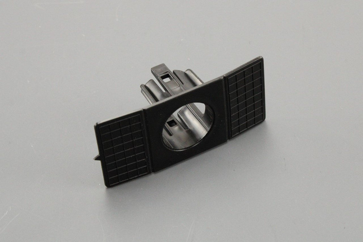 VW Golf MK8 2020-on parking sensor bracket (centre rear) 5H0919491A
