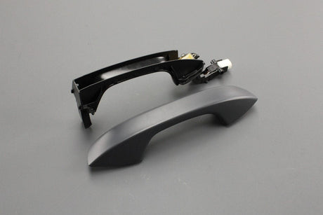 VW Golf MK8 2020-on RHD door handle (left) 5H0837205F GRU