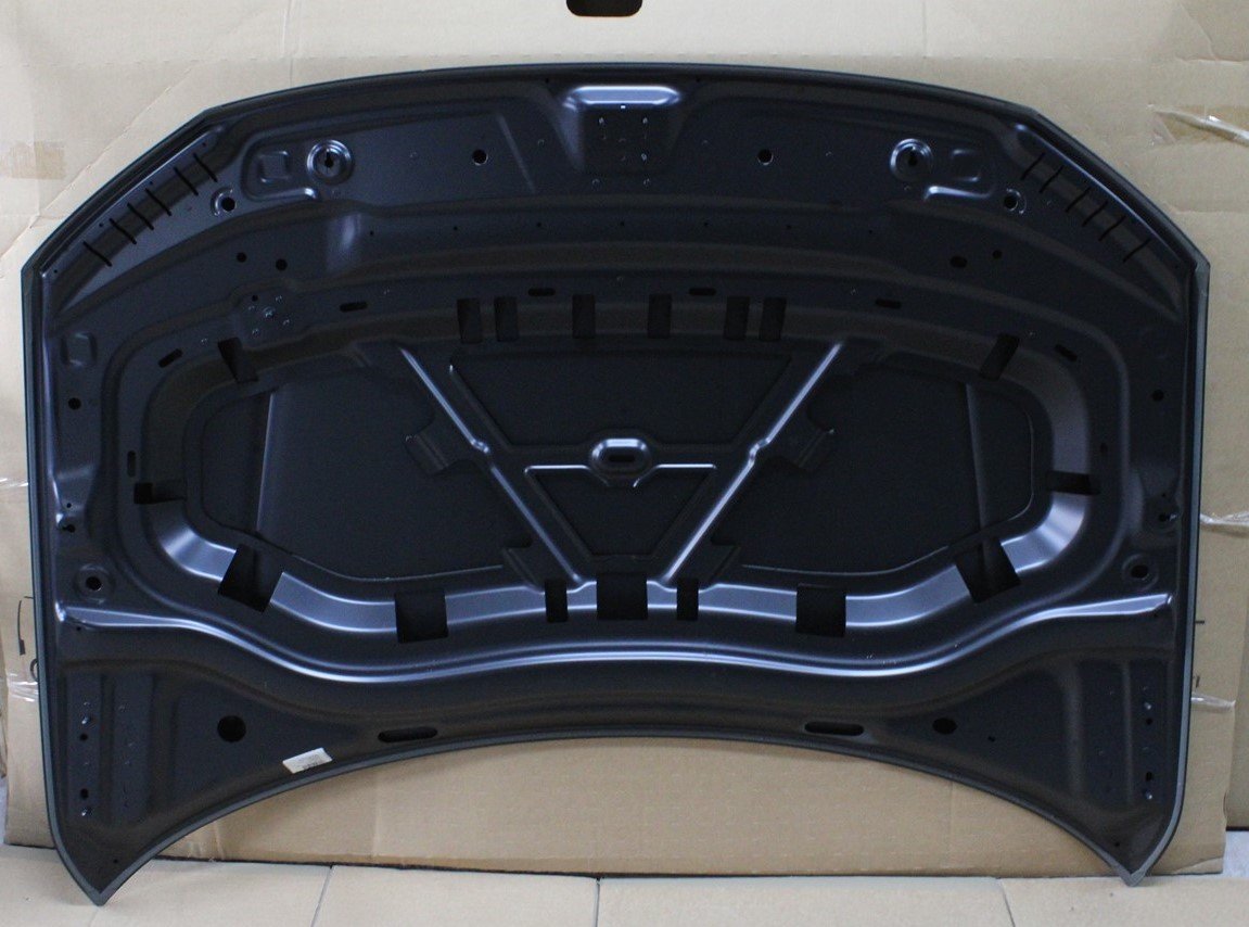 VW Tiguan 2016-2020 bonnet panel 5NA823031H