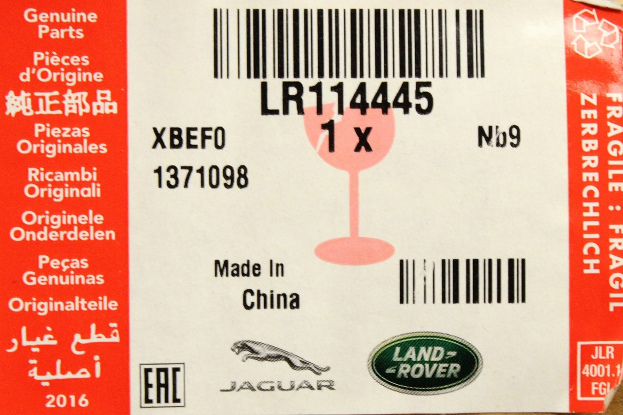Range Rover Evoque 2019-on exterior d-pillar trim (left) R114445