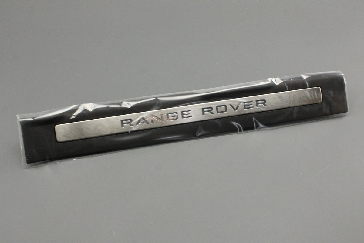 Range Rover Evoque 2012-18 illuminated door scuff plate (right) LR094860, view 1