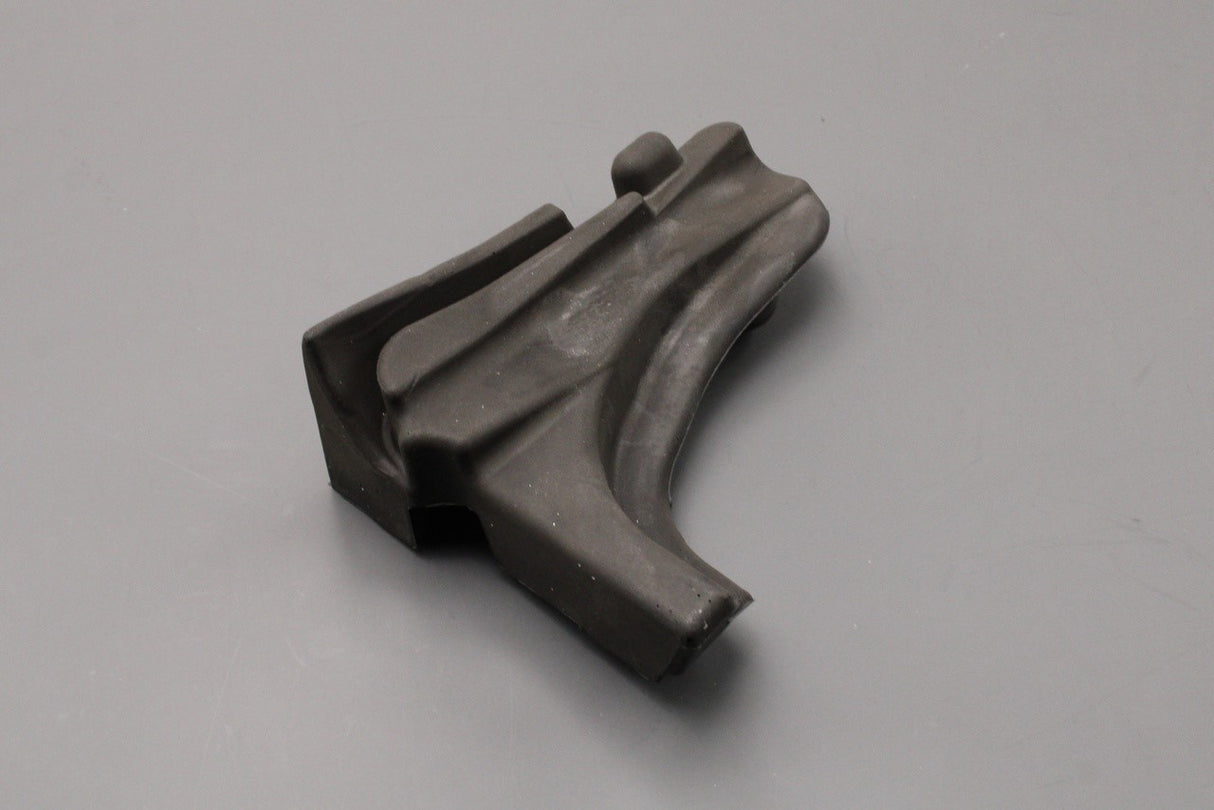 Range Rover 2013-2022 front wing foam insulation (upper right) LR084528