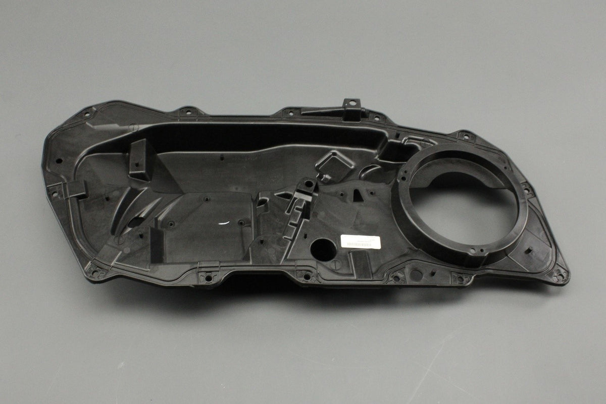 Land Rover Discovery Sport 2015-on front door panel trim (left) LR127692, view 1