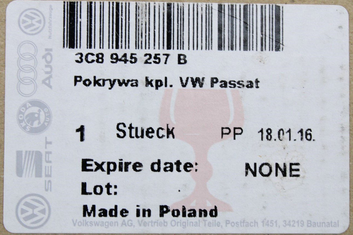 VW Passat CC 2009-2012 rear light bulb holder carrier (outer) 3C8945257B