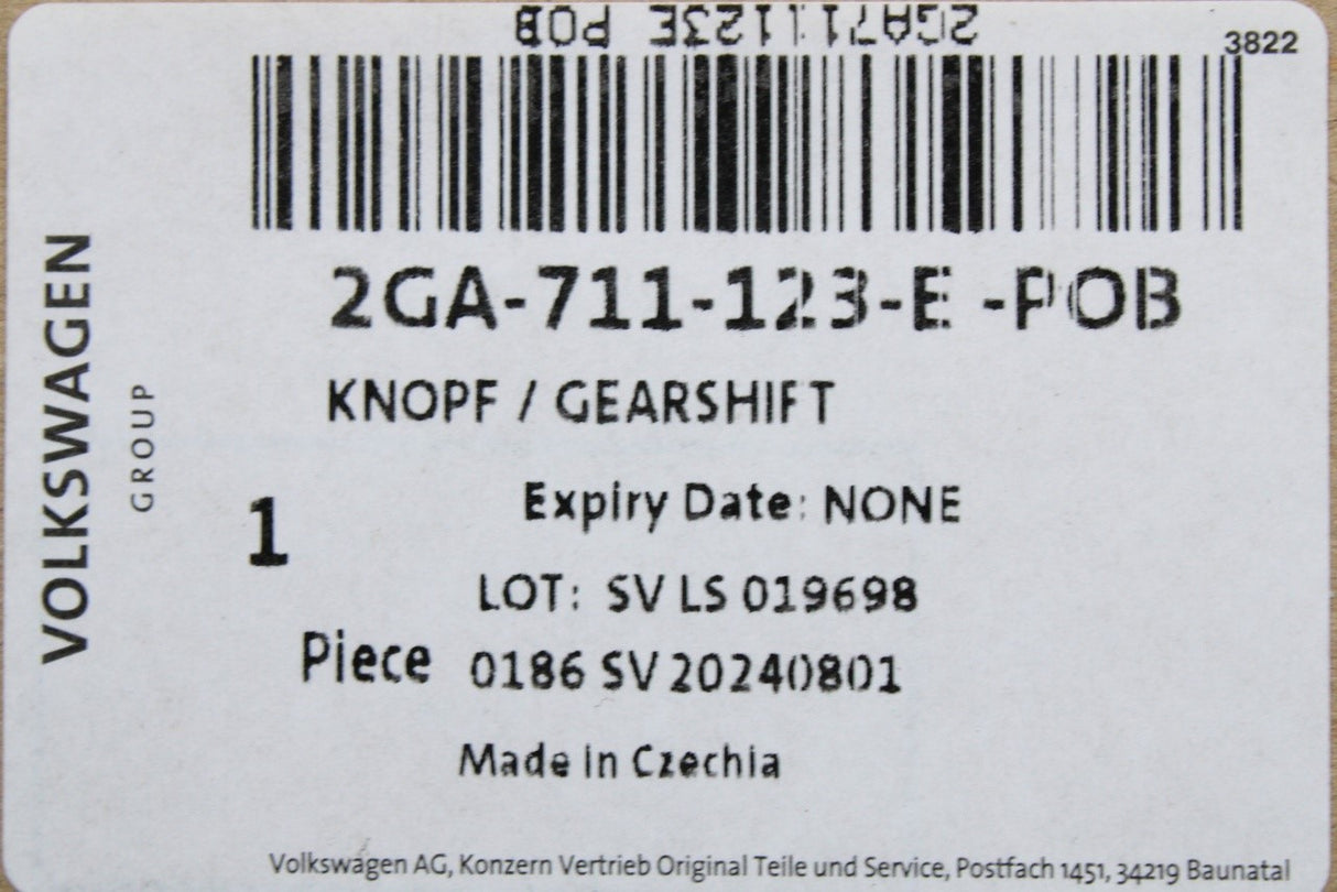 VW T-Roc 2018-on gear stick knob with gaiter (manual) 2GA711123E POB