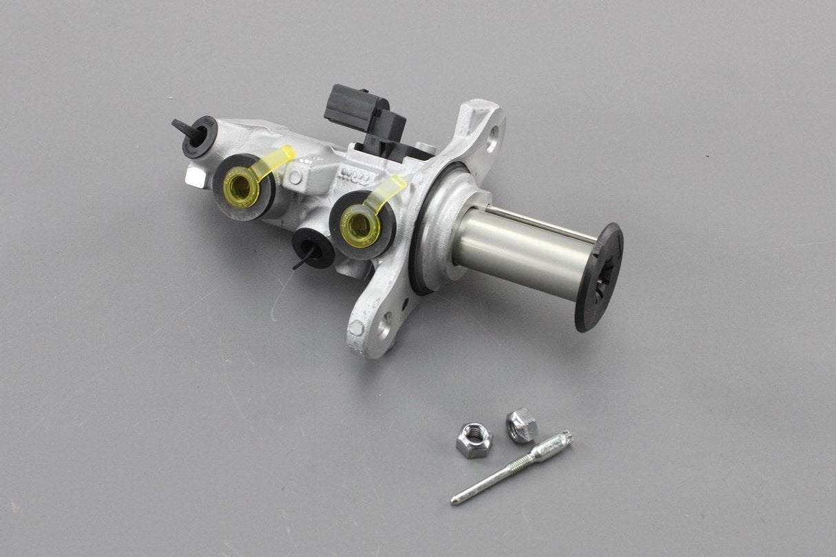 VW T-Roc Audi A3 Skoda SEAT tandem brake master cylinder 5Q2614019M REP