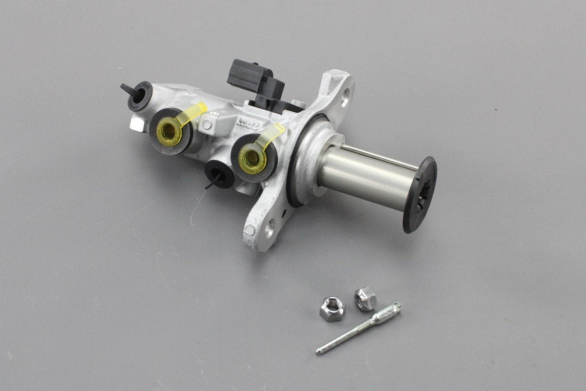 VW T-Roc Audi A3 Skoda SEAT tandem brake master cylinder 5Q2614019M REP, view 1