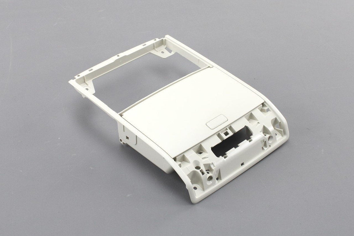 VW Passat 2015-on interior light roofliner tray (white) 5G0868837 NX1