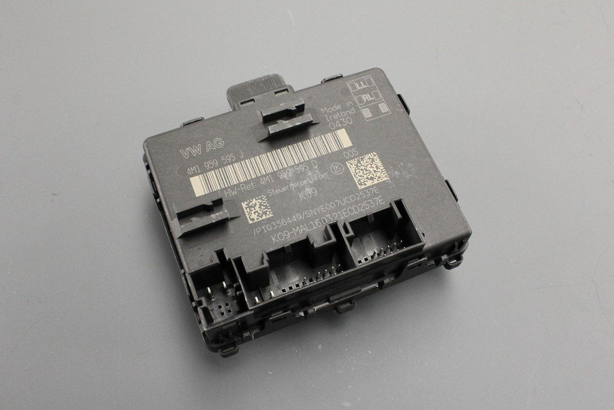 VW Touareg Audi 2018-on A6 A7 A8 Q8 RS6 RS7 door control unit 4M1959595J