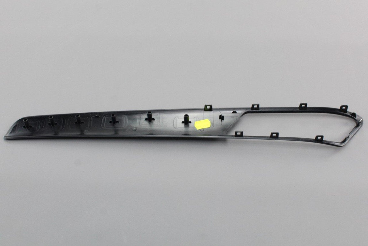 VW Golf MK7.5 / Estate Front right door card insert trim 5G48674401FJ