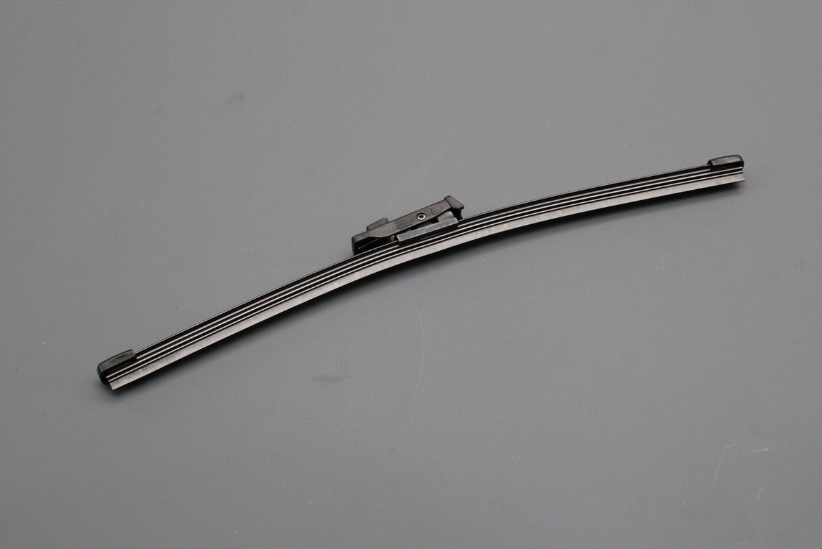 VW Tiguan 2024-on wiper blade (rear) 571955427 9B9, view 1