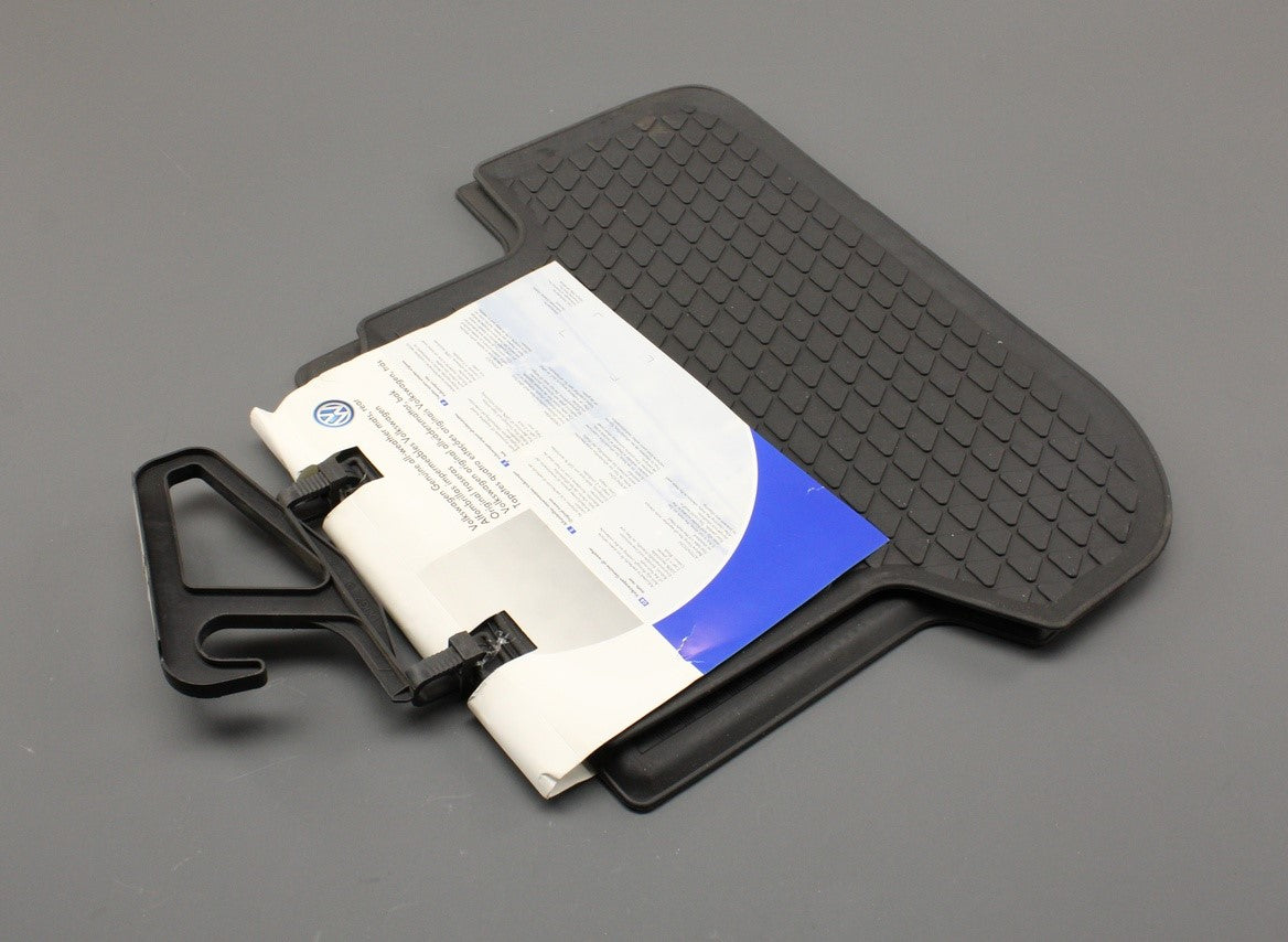 VW Beetle 2012-2019 rubber floor mats (rear) 5C5061512 82V, view 1