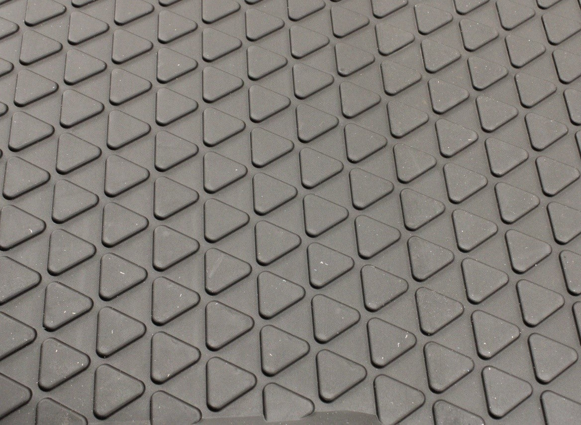 VW Beetle 2012-2019 rubber floor mats (rear) 5C5061512 82V