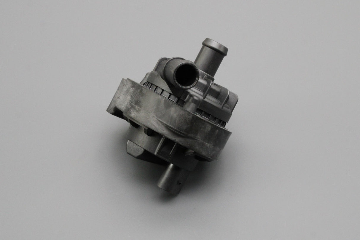 VW ID.4 Audi Q4 e-tron Skoda CUPRA auxiliary coolant pump 1EA965567M