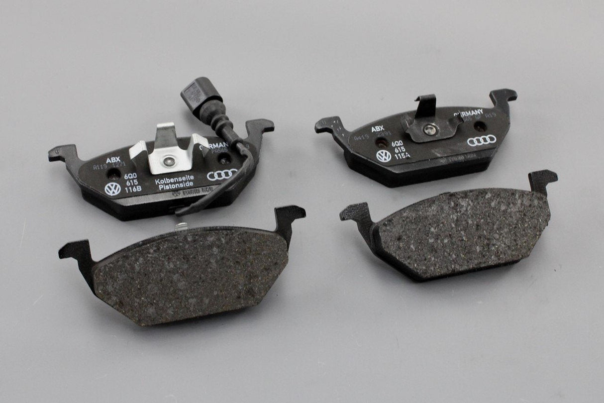 VW Polo 9N/3 2002-10 Skoda Fabia 2000-10 front brake pads set 1J0698151D
