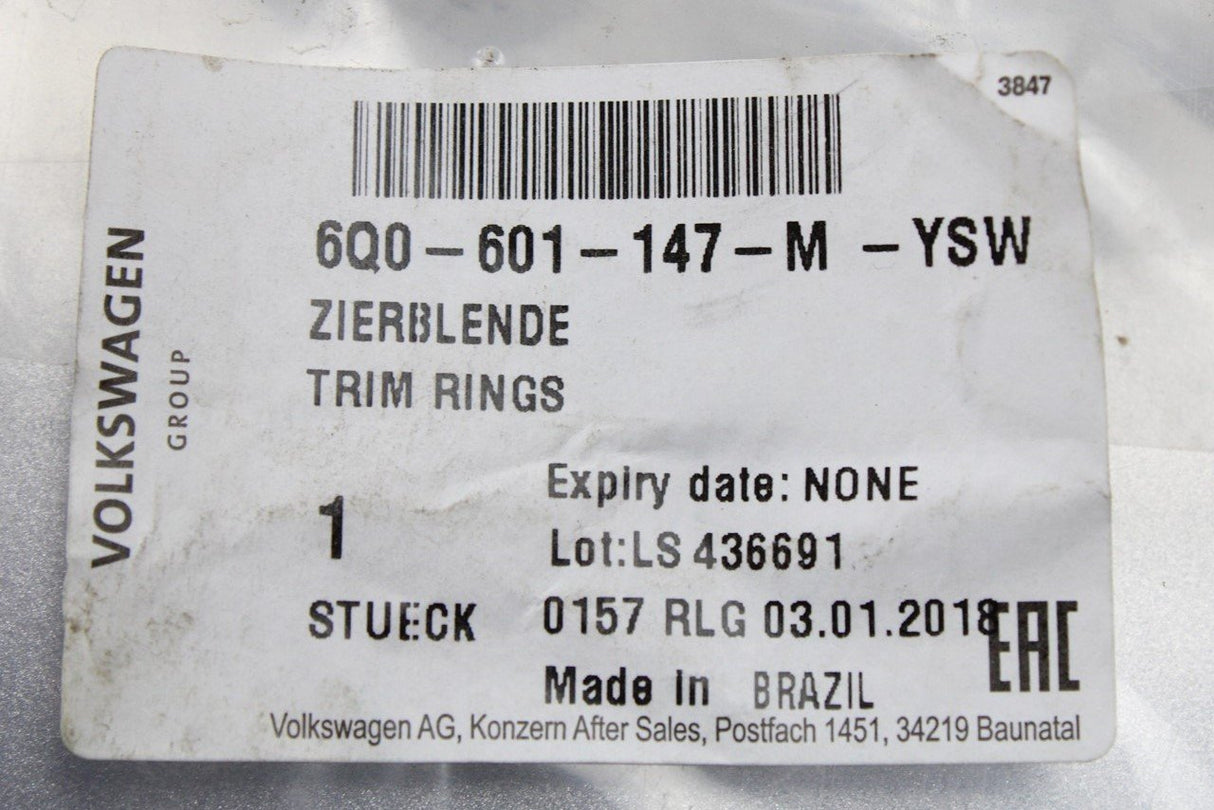 VW Fox 2005-12 14" Wheel trim ring bright chrome effect 6Q0601147M YSW